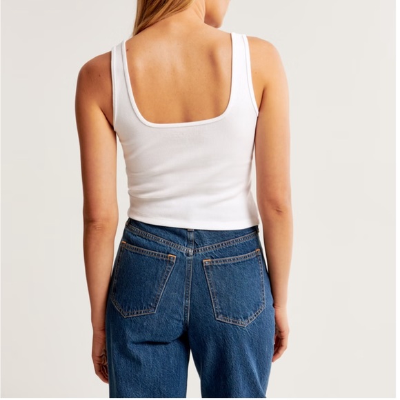 Square Neck White Cropped Tank - Picture 2 of 5